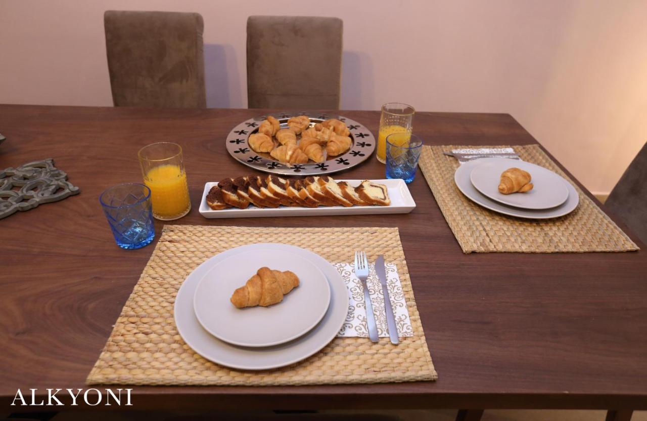 Melma Properties- Alkyoni Apartment By The Sea In Piraeus Luaran gambar